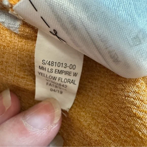 Old Navy Empire-Waist Split-Neck Floral Midi Dress Mustard Floral Tiered Size XL - Picture 9 of 15